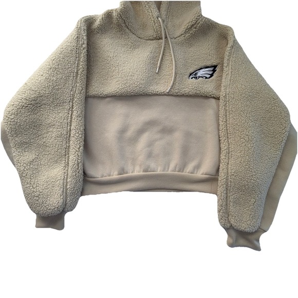 Philadelphia Eagles Sherpa Cropped Hoodie Women's M NFL Team Apparel Cream - Picture 5 of 9